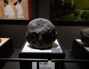 岩戸山古墳の石人