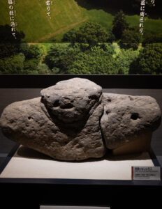 岩戸山古墳の石人