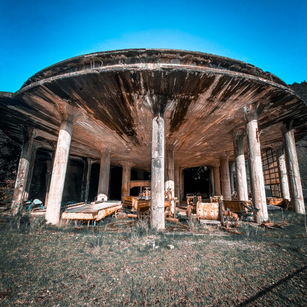 神子畑選鉱場のシックナー