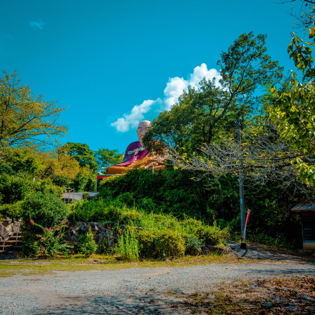 熊本県荒尾市にある慈照院の大師像