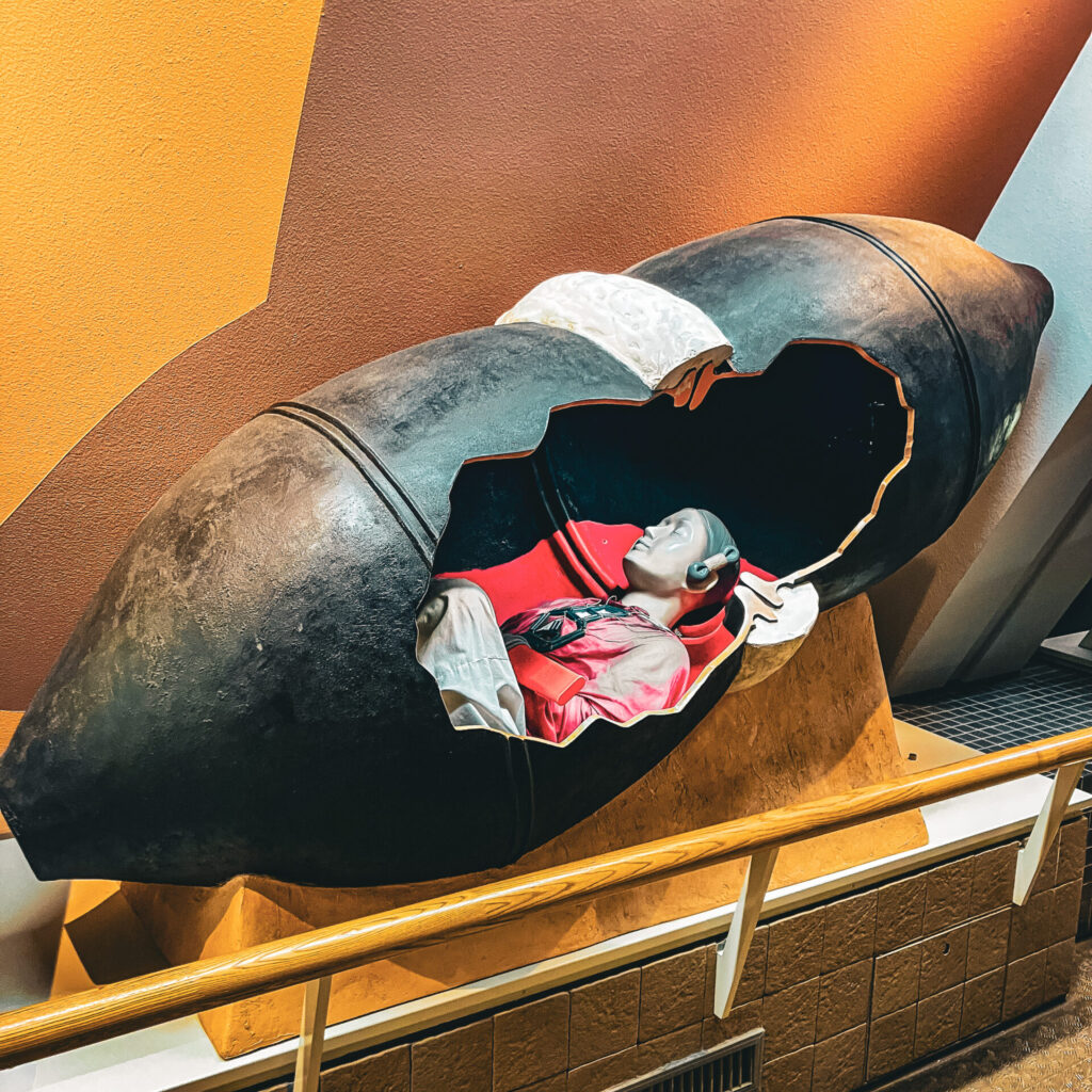 吉野ヶ里遺跡の墳丘墓の埋葬の仕方