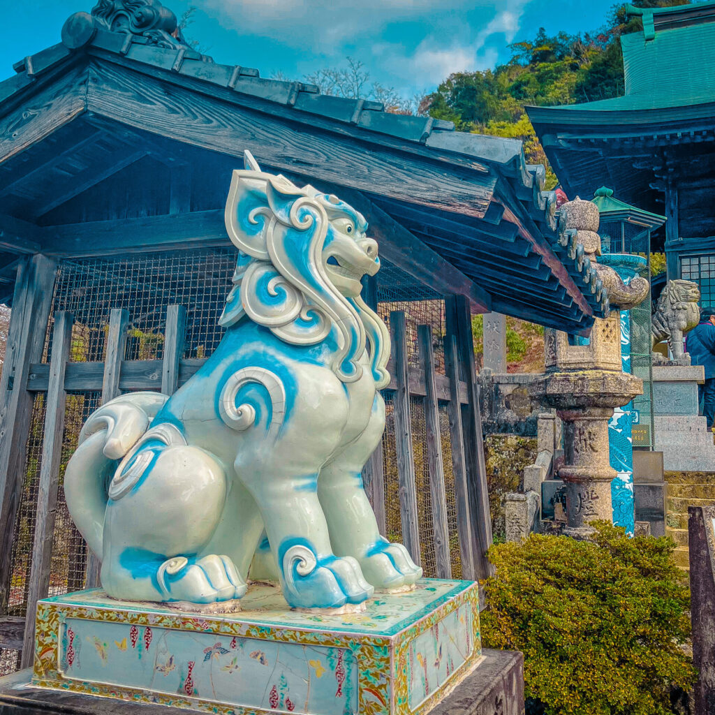 佐賀県にある陶山神社の狛犬