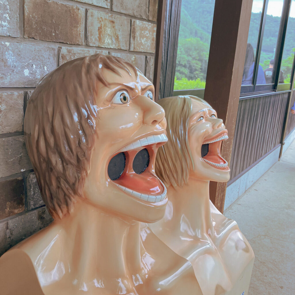 進撃の巨人ゴミ箱