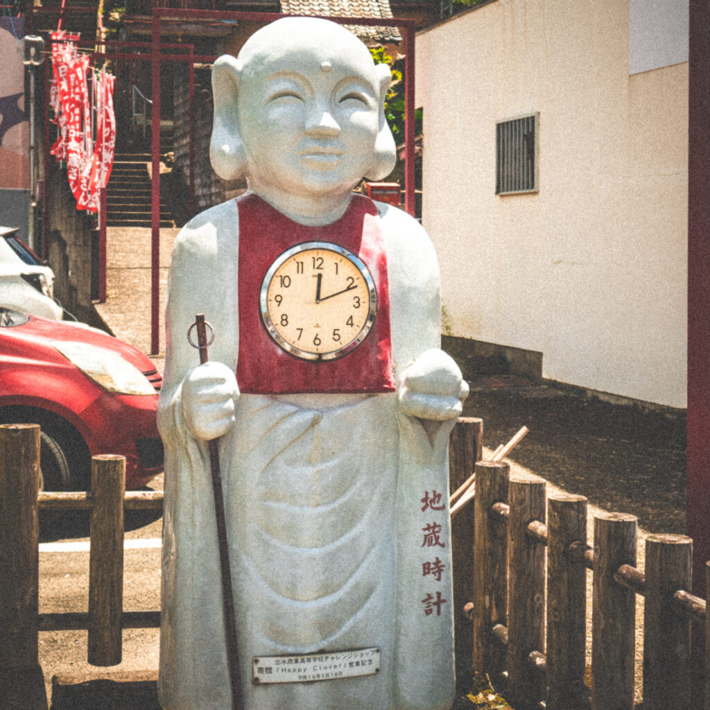 鹿児島県出水市の八坂神社にある地蔵時計