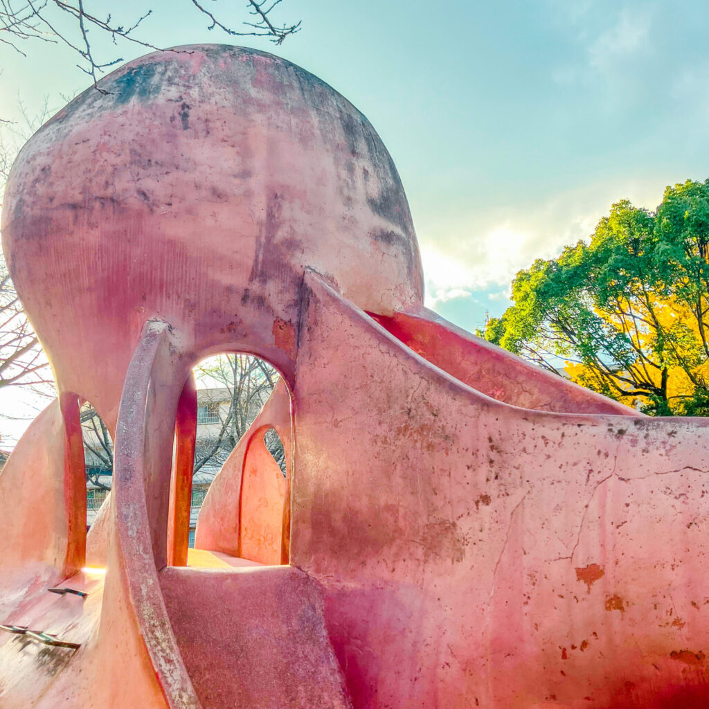 今光東公園のタコ遊具