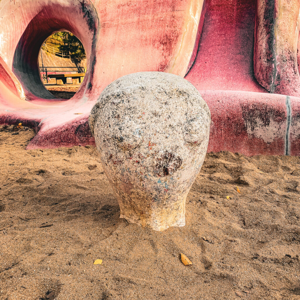 今光東公園のタコ遊具