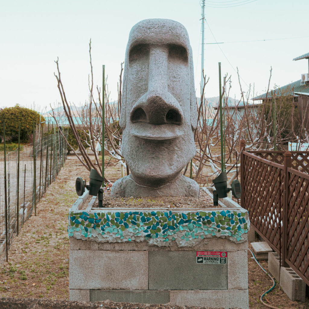 向島のモアイ
