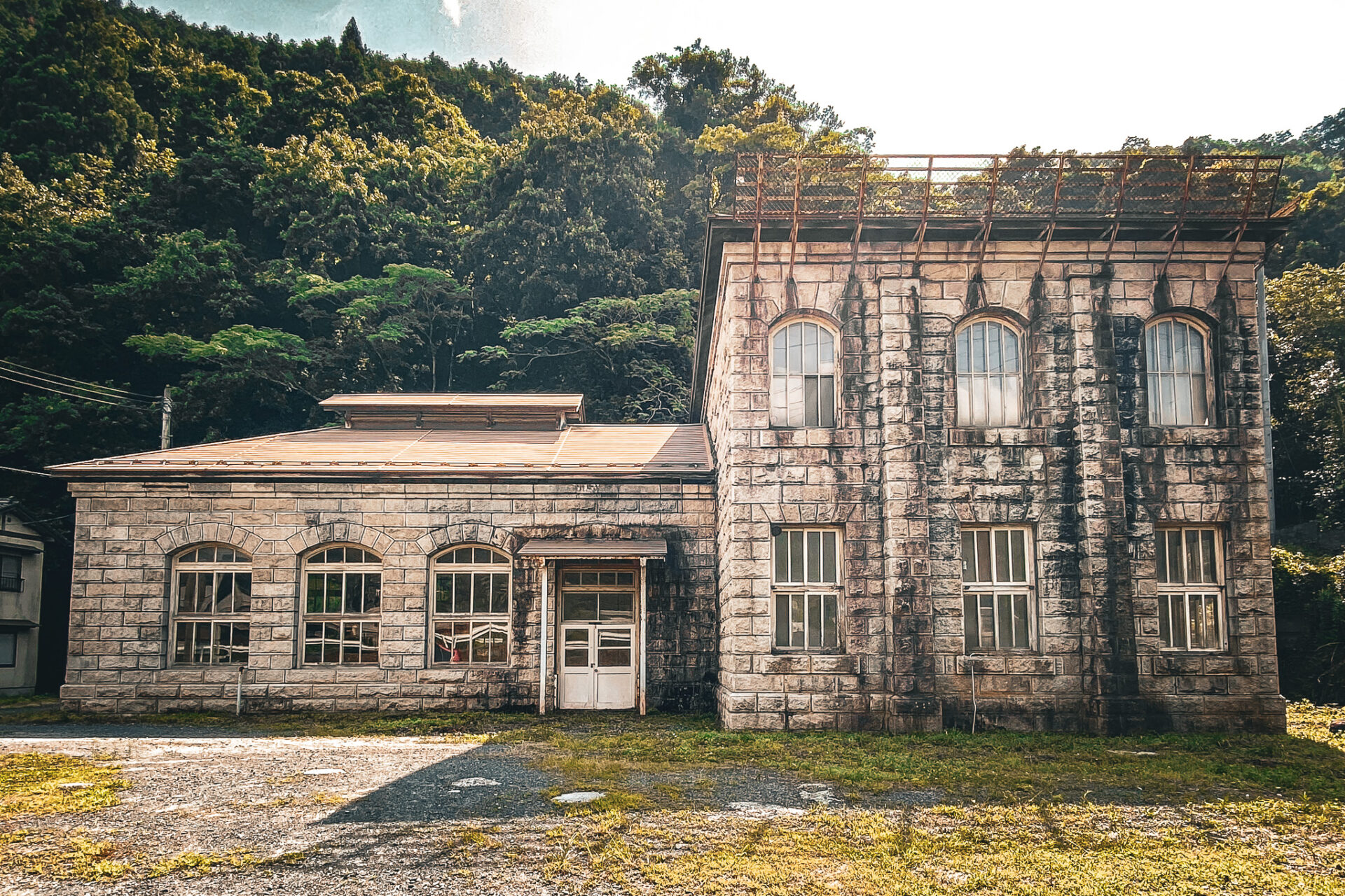 鳥取県江府町にある旧江尾発電所